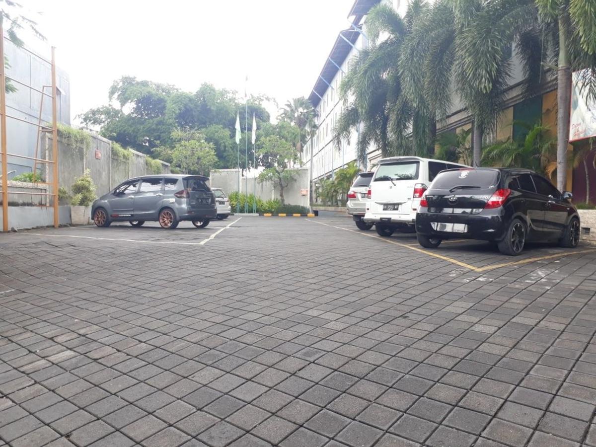 Pop! Hotel Teuku Umar Denpasar  Exterior photo